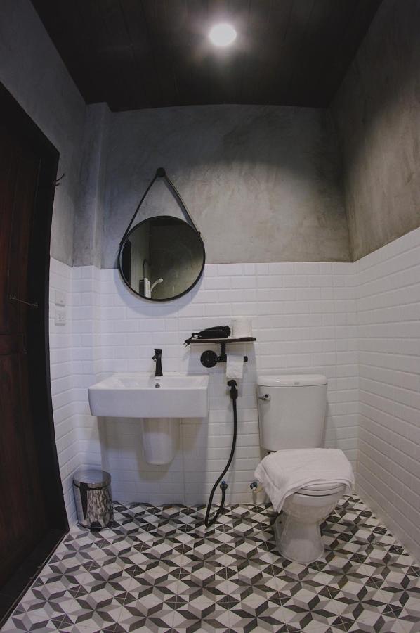 The Local Ari Hostel Bangkok Luaran gambar