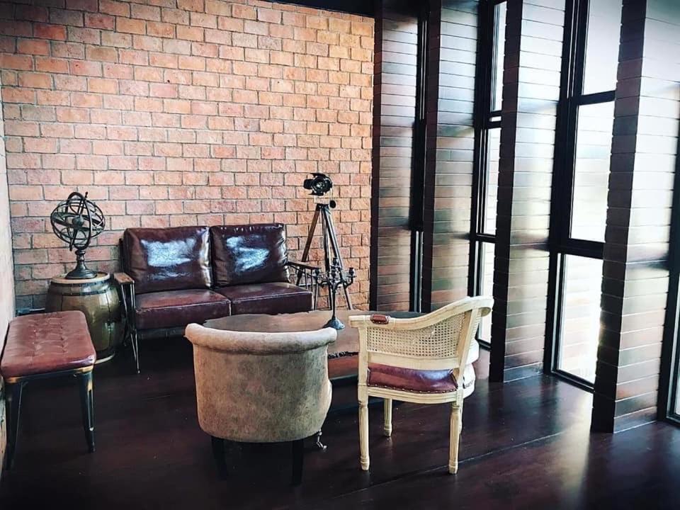 The Local Ari Hostel Bangkok Luaran gambar