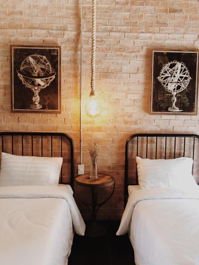 The Local Ari Hostel Bangkok Luaran gambar
