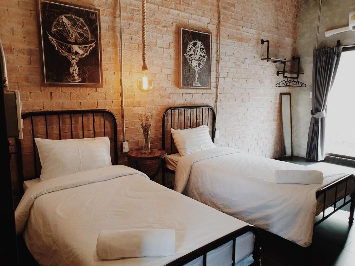 The Local Ari Hostel Bangkok Luaran gambar